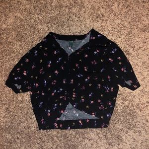 Cropped flower shirt